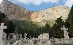 Per l'ex dirigente dei cimiteri condannato per le &laquo;sepolture clandestine&raquo;, anche il danno erariale: sentenza della Corte dei conti