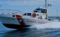 Un'imbarcazione affonda nel Palermitano, ricerche in corso per escludere vittime