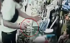 Rapin&ograve; un negozio di casalinghi minacciando la titolare col coltello: tradito da un tatuaggio, finisce ai domiciliari
