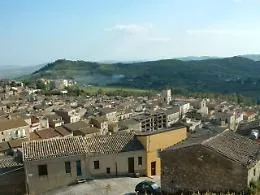 Alimena, quattro ricorsi al Tar: il sindaco nomina se stesso per difendere il comune