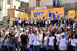  Gela e  Niscemi unite  in un progetto  innovativo  per valorizzare   il liceo del Made  in Italy
