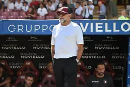 Tensione su Rai 2: insultano Cosmi e l&rsquo;intervista va in cortocircuito 