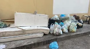 Immondizia a Palermo in via Maqueda