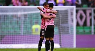 Palermo, sofferenza e gloria: 2-1 al Padova nel segno di Vavassori