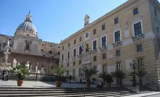 &laquo;Guerra dei tributi&rdquo;, la capo area Mandal&agrave; trascina il Comune in tribunale per i danni