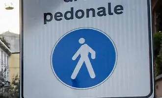 Pedonalizzazioni cancellate in centro, la Consulta della Bicicletta chiede al Comune il ripristino delle aree davanti alle scuole