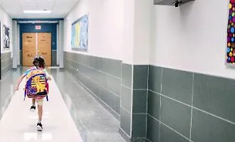 Scuola, la rabbia dei collaboratori precari: "Si pensa a studenti e insegnanti, ma noi siamo dimenticati da tutti"