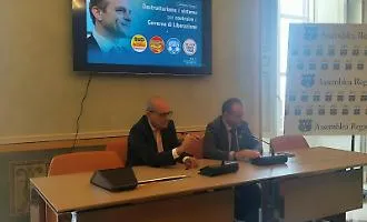 &Egrave; gi&agrave; guerra in casa De Luca: a Palermo, poteri all'ex assessore Piraino