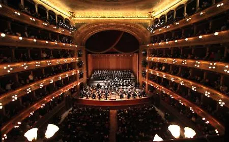 Teatro Massimo di Palermo, i sindacati proclamano lo stato di agitazione dei lavoratori: &laquo;Nessuna convocazione dalla dirigenza&raquo;