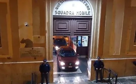 La Squadra mobile di Palermo polizia