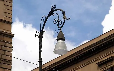 Il governo nazionale taglia i fondi: si ferma la gara per l'illuminazione nel centro storico