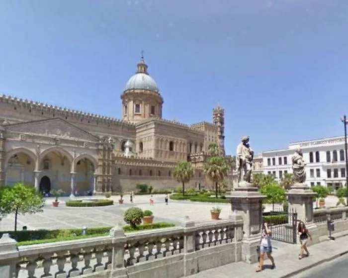 Prime Comunioni e crisi del settore, sospeso il sit-in alla Curia: Lagalla scrive all'Arcivescovo Lorefice