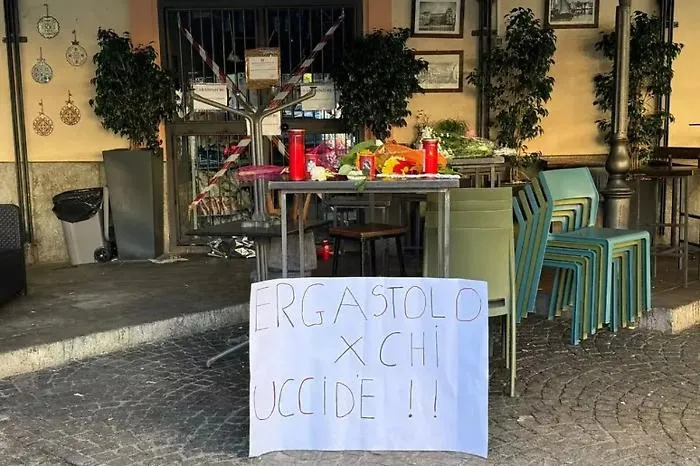 &laquo;Ergastolo per chi uccide&rdquo;: la scritta davanti al pub dove &egrave; stato ucciso Paolo Taormina