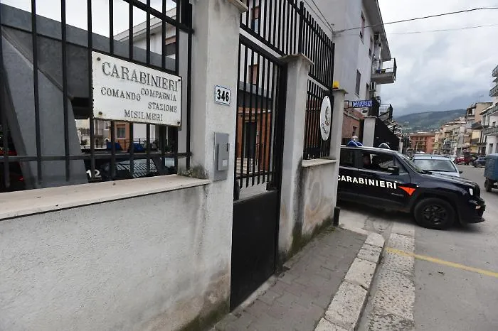 Abusi sul nipote di neanche dieci anni: arrestato un quarantenne nel Palermitano