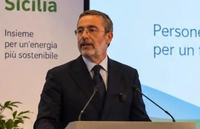 Accusato di corruzione: arrestato Angelo Pizzuto, dirigente della Motorizzazione di Palermo