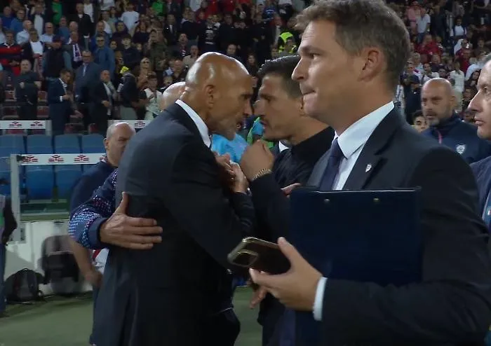 Maldini spaventa la Juve, poi Kolo Muani fa pari e Cagliari finisce pari: rissa sfiorata tra Spalletti e Pisacane