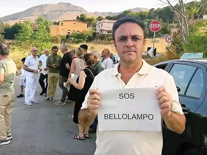 Il deputato Figuccia protesta con i residenti a Bellolampo: &laquo;No al termovalorizzatore qui&raquo;