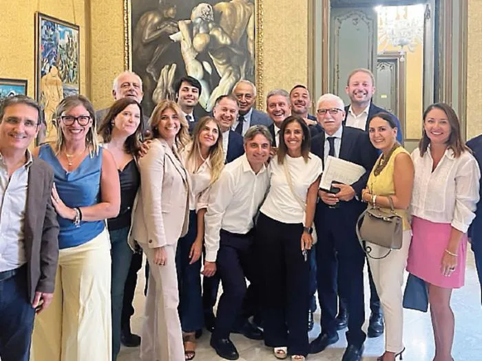 Lagalla in aula legge la relazione annuale e ritrova gli alleati. La maggioranza: &laquo;Merita la riconferma&raquo;